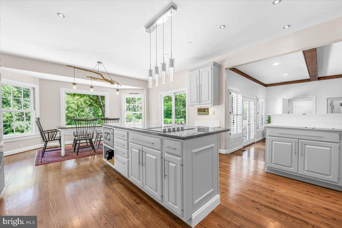 12324 Rivers Edge Drive Potomac, MD 20854 - Photo 6 of 74