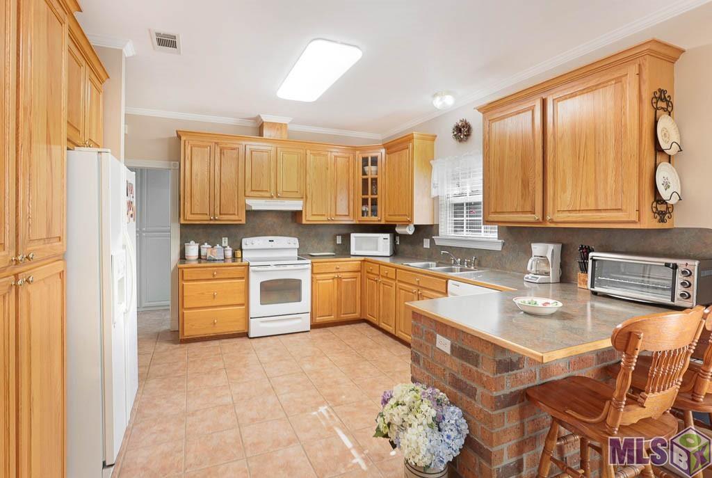 17033 Lavell Road Pride, LA 70770 - Photo 12 of 30 Gallery Image 12