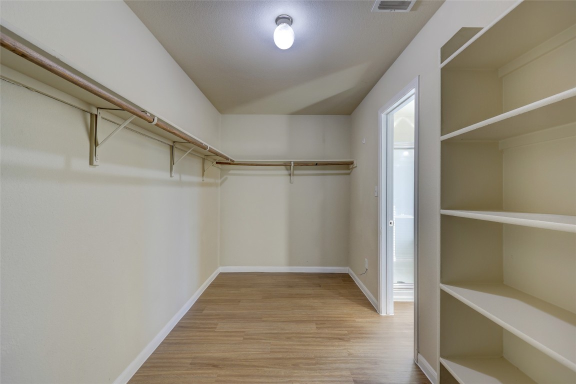 267 Voyager Cove Kyle, TX 78640 - Photo 24 of 40 Huge walk in closet in Primary