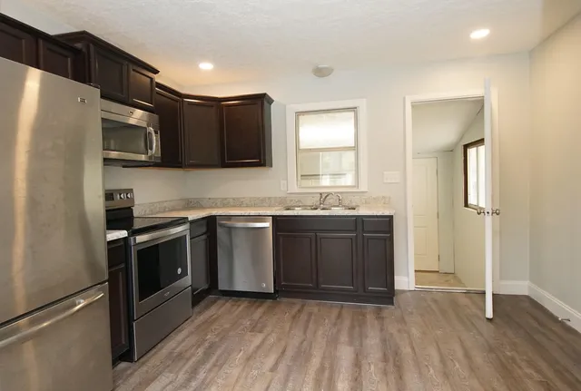 $1,300 | 114 Montrose Drive, Unit A, Niceville, FL 32578