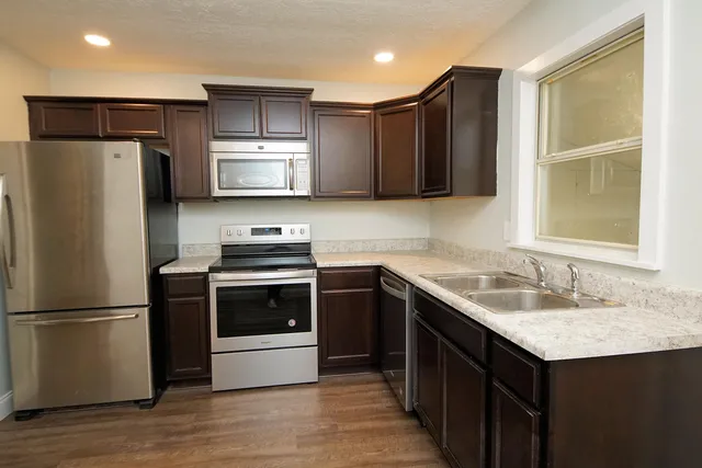 $1,300 | 114 Montrose Drive, Unit A, Niceville, FL 32578