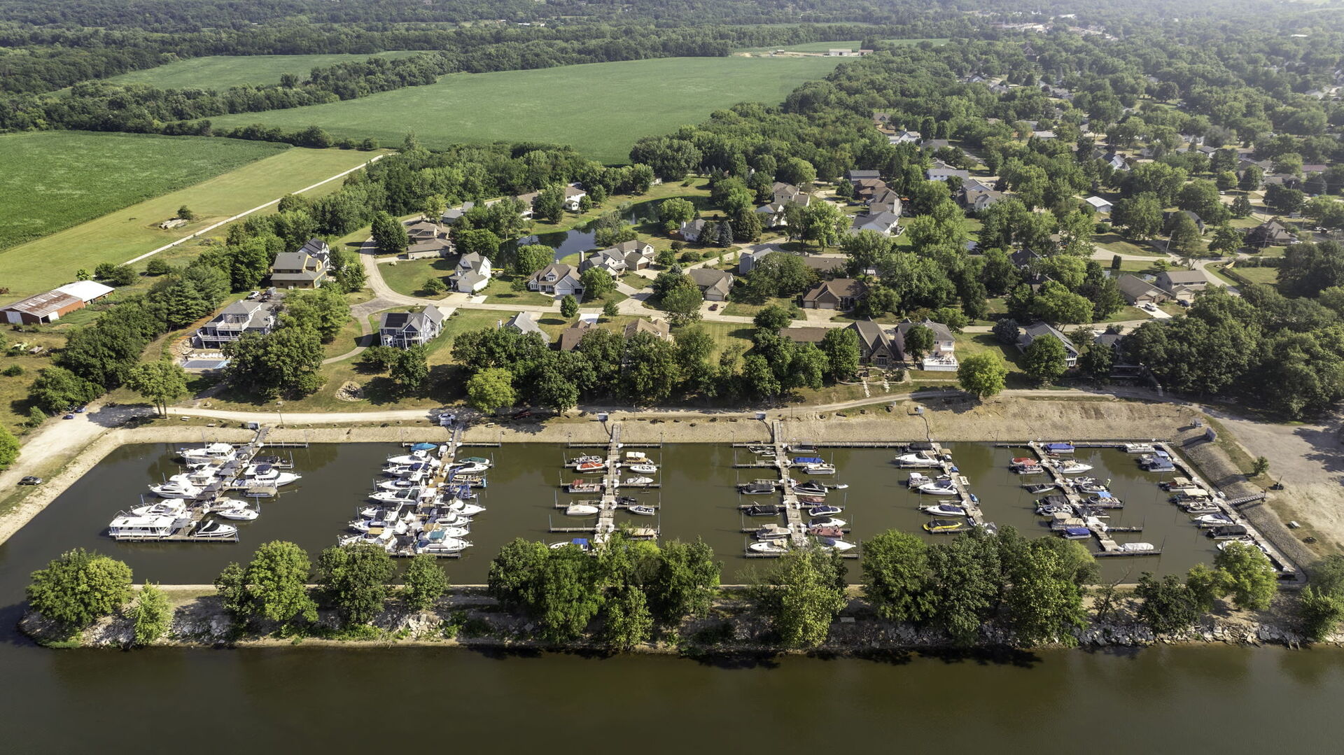 300 Village Lane Seneca, IL 61360 - Photo 40 of 42 an aerial view of multiple house