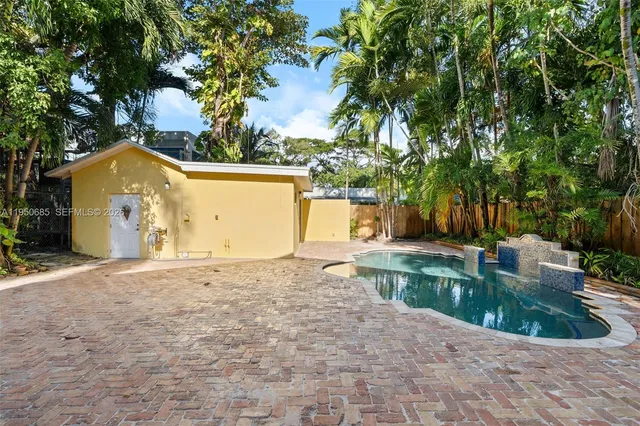 $6,500 | Northeast Coconut Grove, Miami, FL 33133