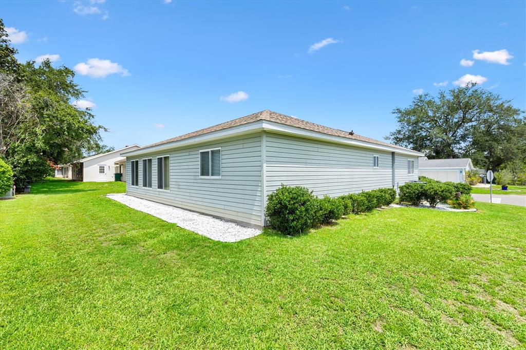 9498 Southeast 174th Loop Summerfield, FL 34491 - Photo 31 of 44