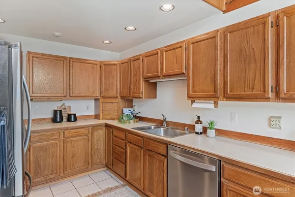 $769,000 | 16912 222nd Street East, Graham, WA 98338