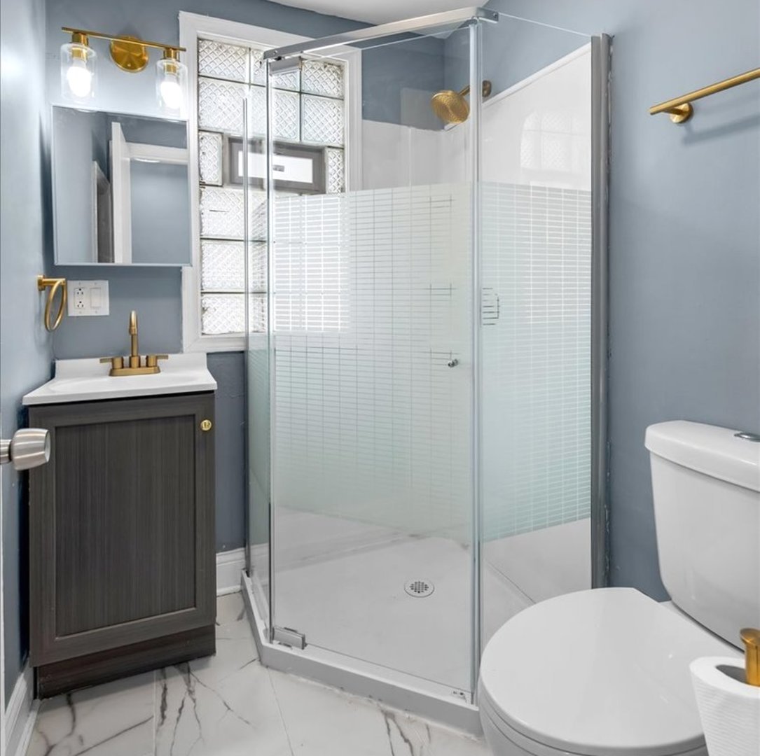 12249 South Perry Avenue Chicago, IL 60628 - Photo 21 of 48