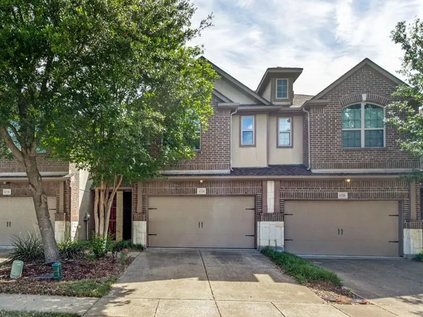$325,000 | 6524 Federal Hall Street, Plano, TX 75023