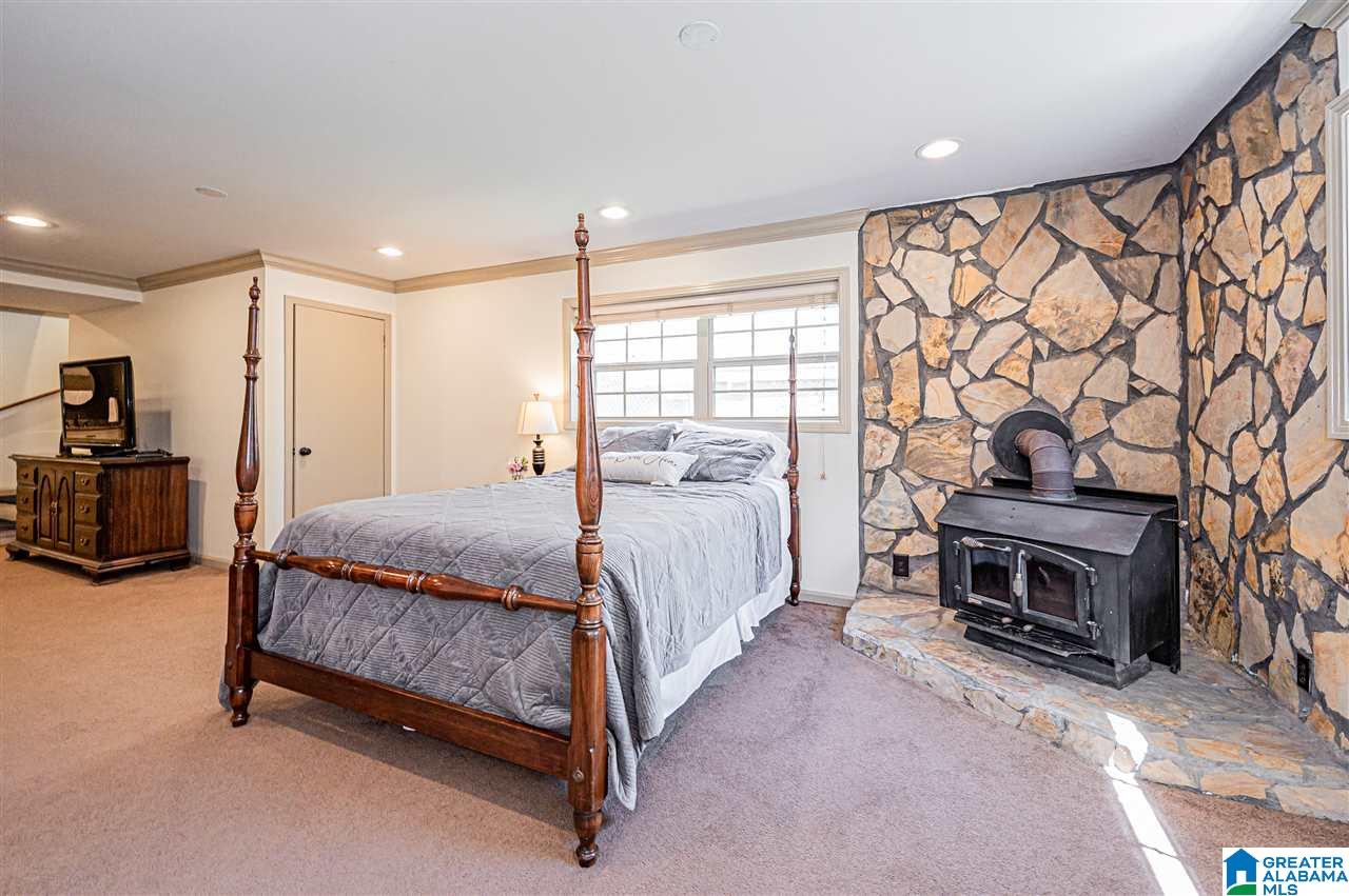 706 Forrest Drive Birmingham, AL 35209 - Photo 29 of 47