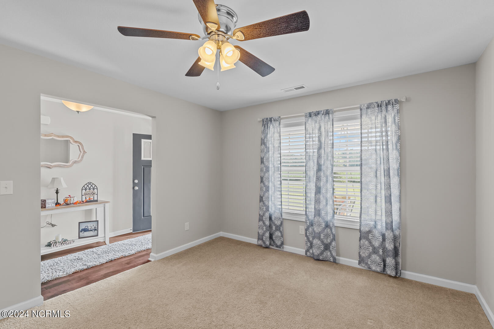 279 Quinn Store Road Beulaville, NC 28518 - Photo 10 of 54 10