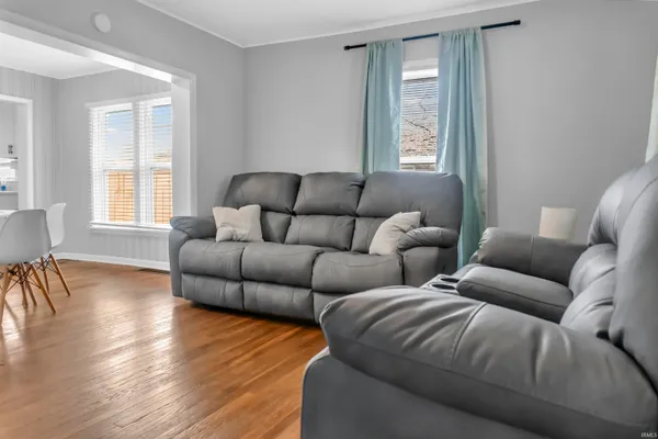 $164,900 | 926 18th Street, Bedford, IN 47421