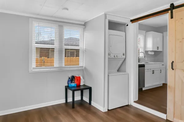 $164,900 | 926 18th Street, Bedford, IN 47421