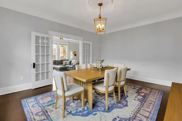 $569,000 | 307 North Edgefield Avenue, Dallas, TX 75208