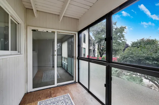 $168,000 | 2485 Canabury Drive, Unit 212, Little Canada, MN 55117