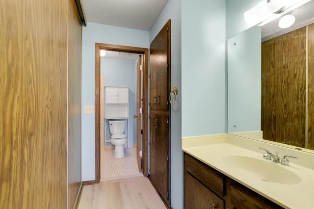 $168,000 | 2485 Canabury Drive, Unit 212, Little Canada, MN 55117