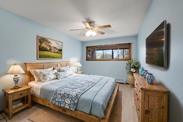 $168,000 | 2485 Canabury Drive, Unit 212, Little Canada, MN 55117