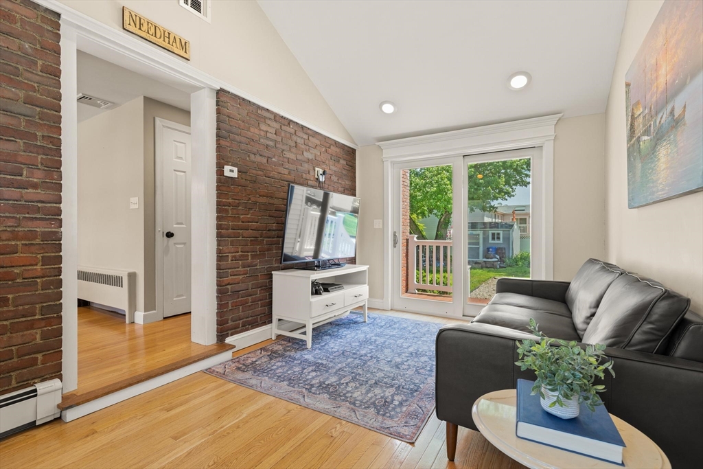 178 Webster Street Needham, MA 02494 - Photo 7 of 27