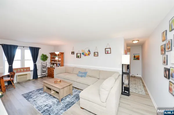 $325,000 | 100 Pierson Miller Drive, Unit E4, Pompton Lakes, NJ 07442