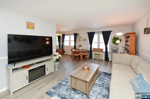 $325,000 | 100 Pierson Miller Drive, Unit E4, Pompton Lakes, NJ 07442