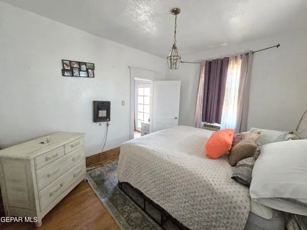 $320,000 | 1219 North Florence Street, El Paso, TX 79902