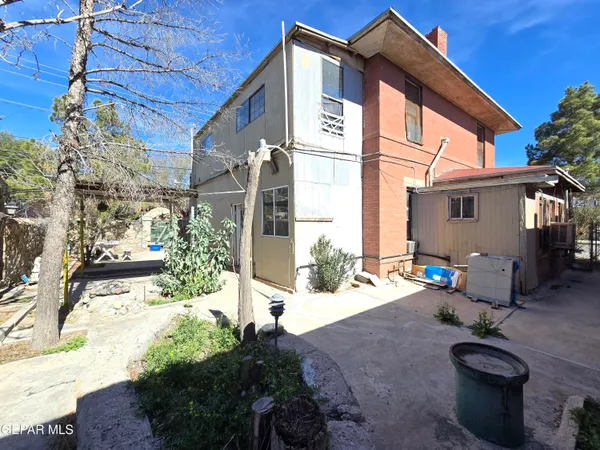 $320,000 | 1219 North Florence Street, El Paso, TX 79902