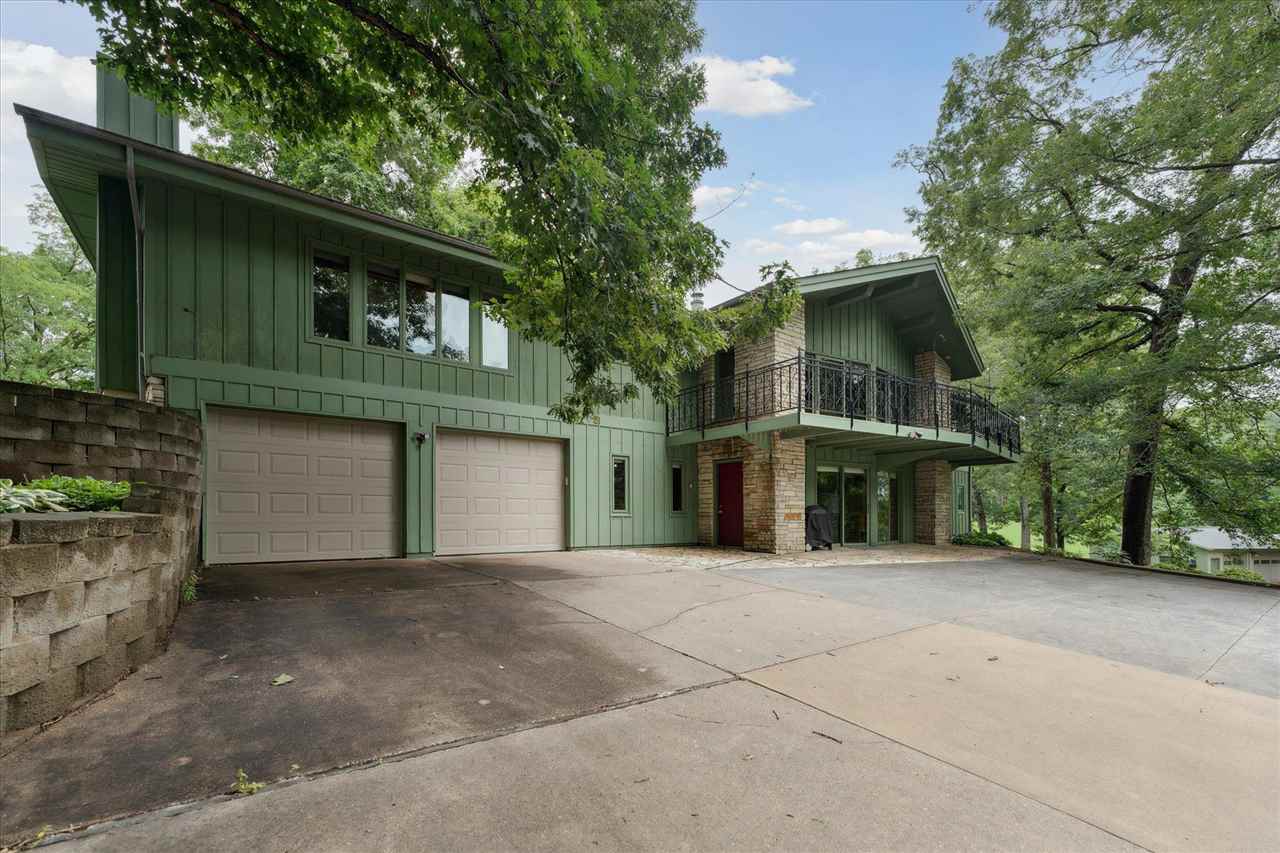 3685 Stone Road Northeast Solon, IA 52333 - Photo 54 of 63 Gallery Image 54