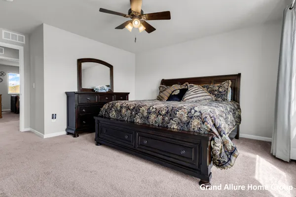 $410,000 | 135 Brynwood Avenue, Holland, MI 49423