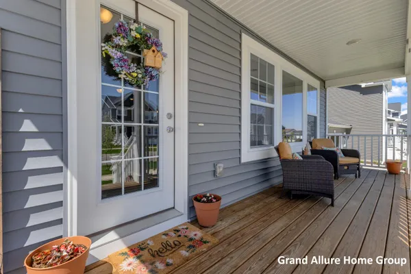 $410,000 | 135 Brynwood Avenue, Holland, MI 49423