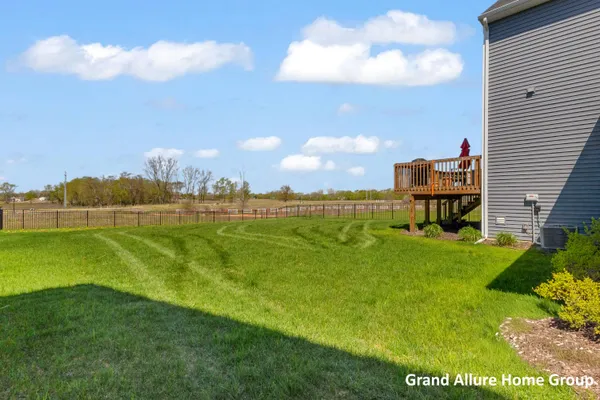 $410,000 | 135 Brynwood Avenue, Holland, MI 49423
