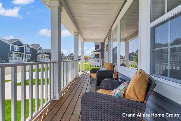 $410,000 | 135 Brynwood Avenue, Holland, MI 49423