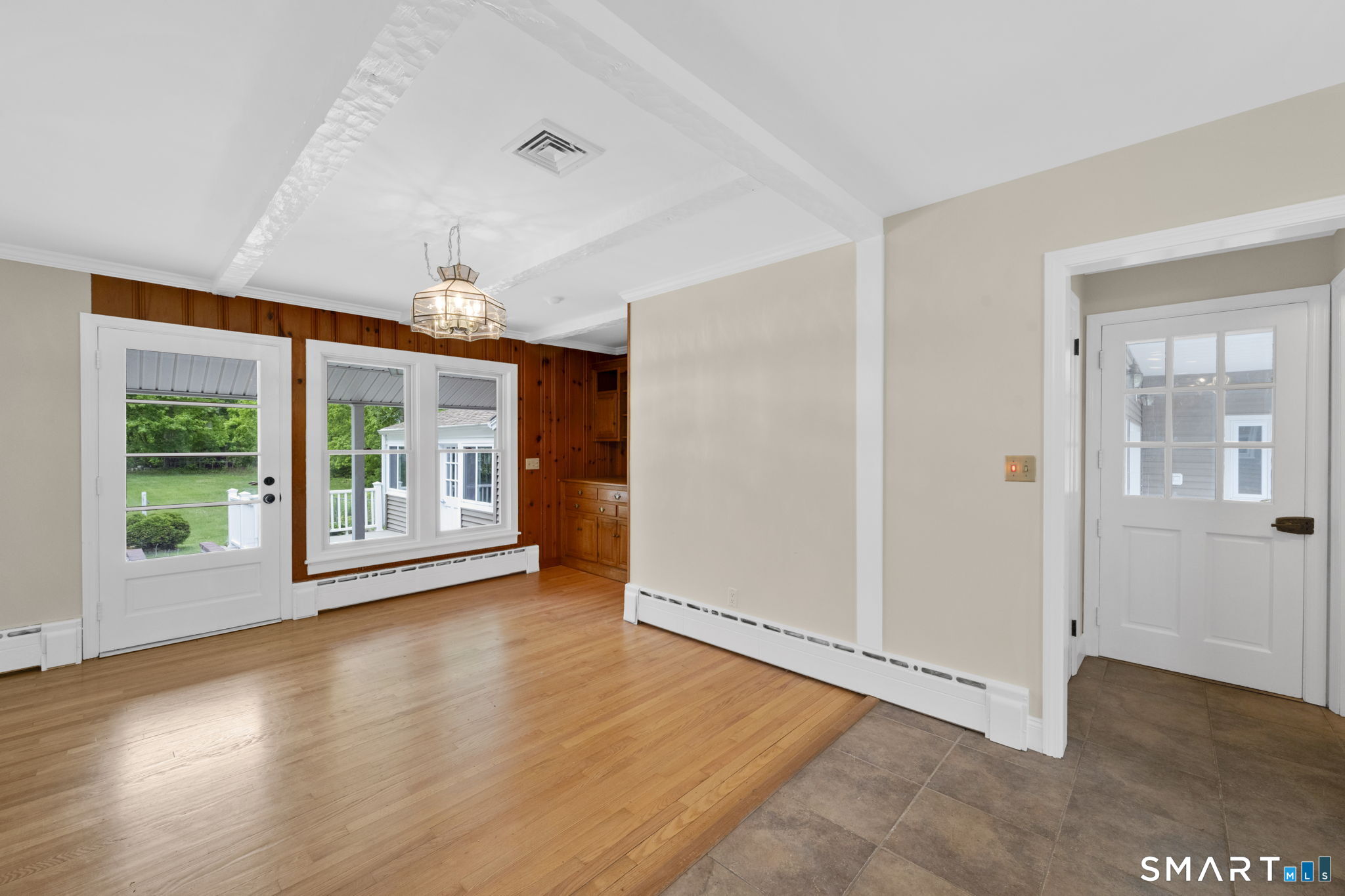 12 Unity Drive Trumbull, CT 06611 - Photo 10 of 38