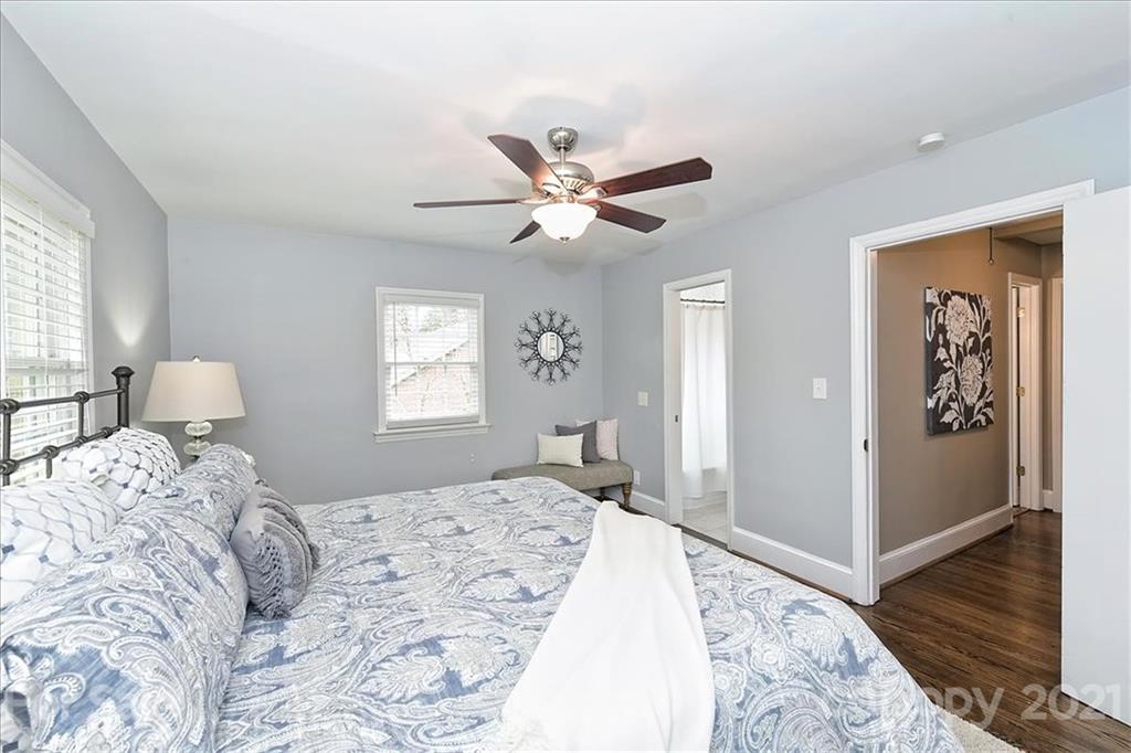 3111 Cambridge Road Charlotte, NC 28209 - Photo 12 of 23 Gallery Image 12