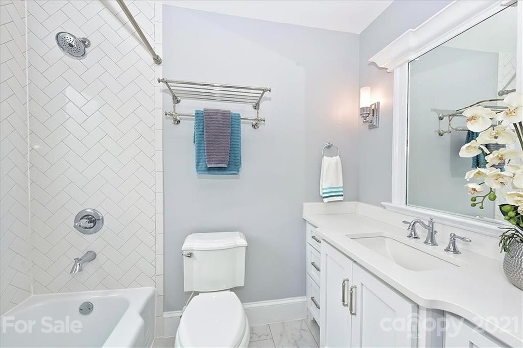 3111 Cambridge Road Charlotte, NC 28209 - Photo 14 of 23 Gallery Image 14