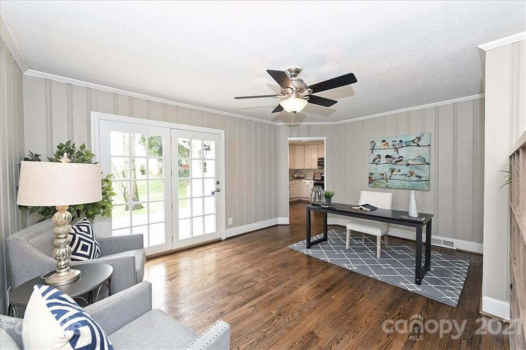 3111 Cambridge Road Charlotte, NC 28209 - Photo 16 of 23 Gallery Image 16