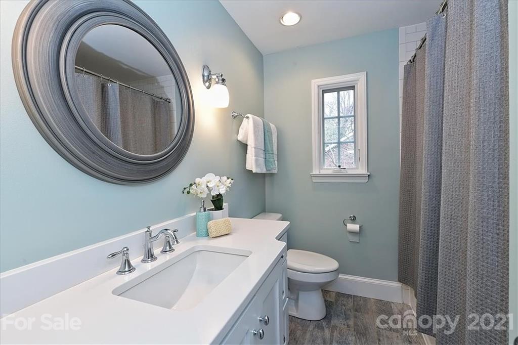 3111 Cambridge Road Charlotte, NC 28209 - Photo 18 of 23 Gallery Image 18