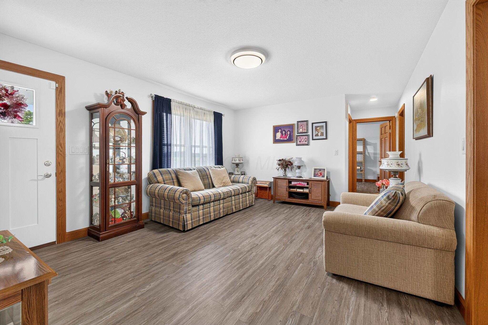 10840 Wasserbeck Road Prospect, OH 43342 - Photo 4 of 23 10840 Wassebeck Rd (Interior)-1