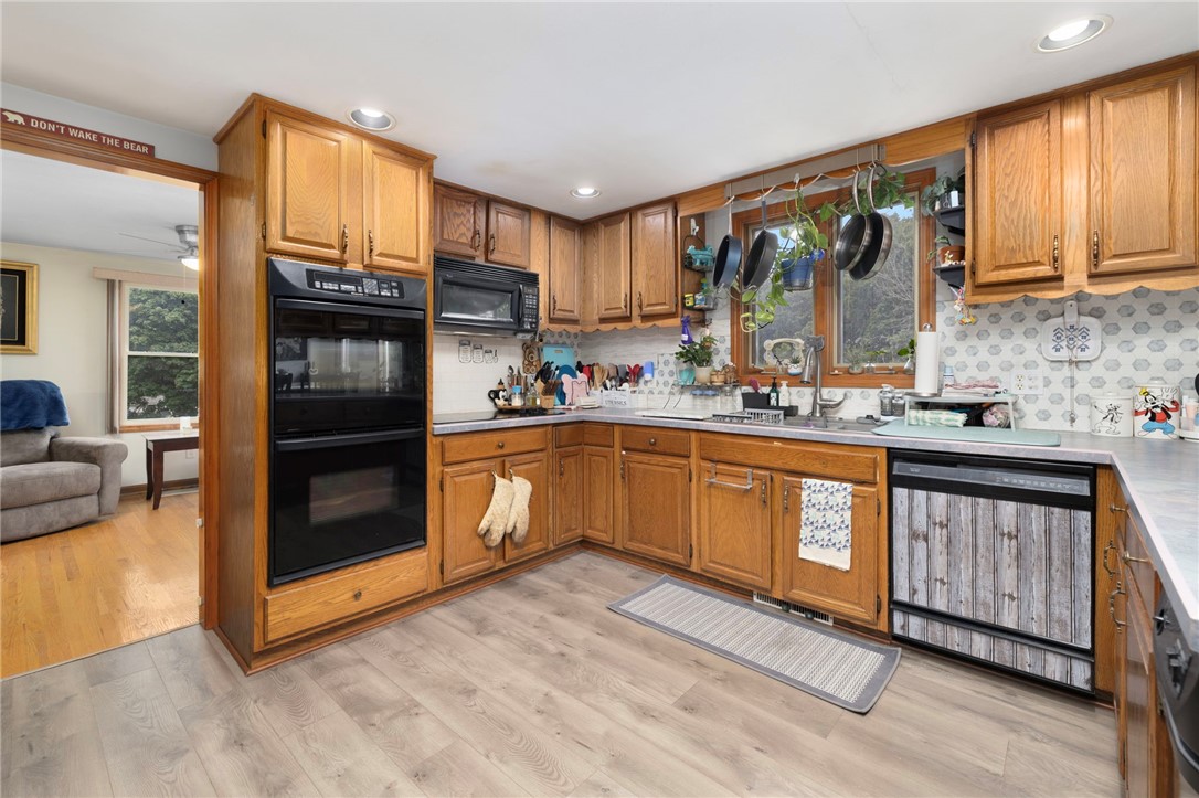 111 Olney Arnold Road Cranston, RI 02921 - Photo 13 of 49 Gallery Image 13