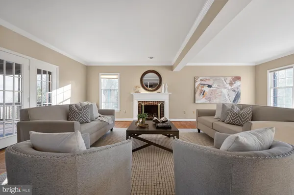 $1,485,000 | 8815 Surrey Court, Alexandria, VA 22309