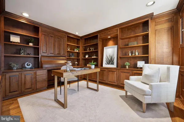 $1,485,000 | 8815 Surrey Court, Alexandria, VA 22309