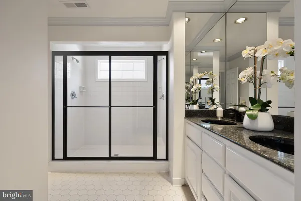 $1,485,000 | 8815 Surrey Court, Alexandria, VA 22309