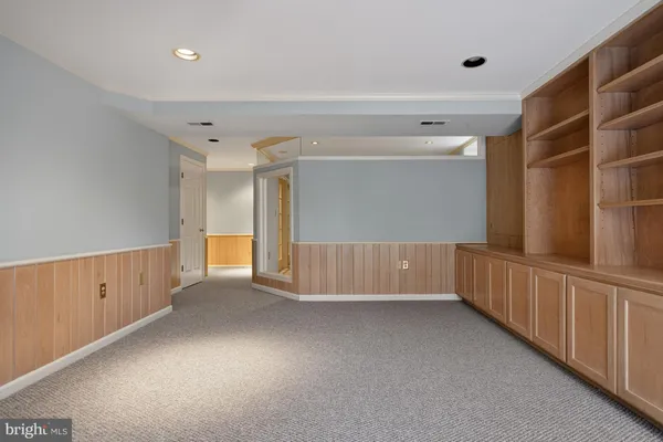 $1,485,000 | 8815 Surrey Court, Alexandria, VA 22309