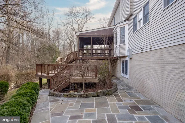 $1,485,000 | 8815 Surrey Court, Alexandria, VA 22309