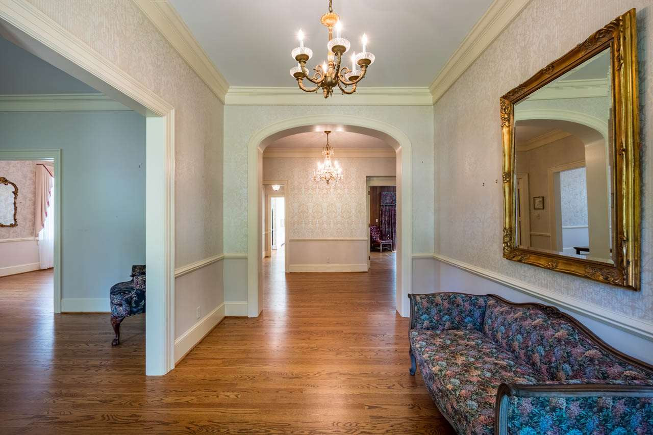 3210 Sussex Road Raleigh, NC 27612 - Photo 5 of 29 Photo 5