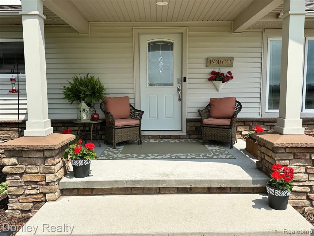 250 North Decker Road Snover, MI 48472 - Photo 2 of 39