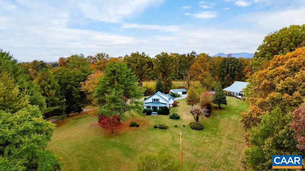325 Old Roseland Road Roseland, VA 22967 - Photo 2 of 69
