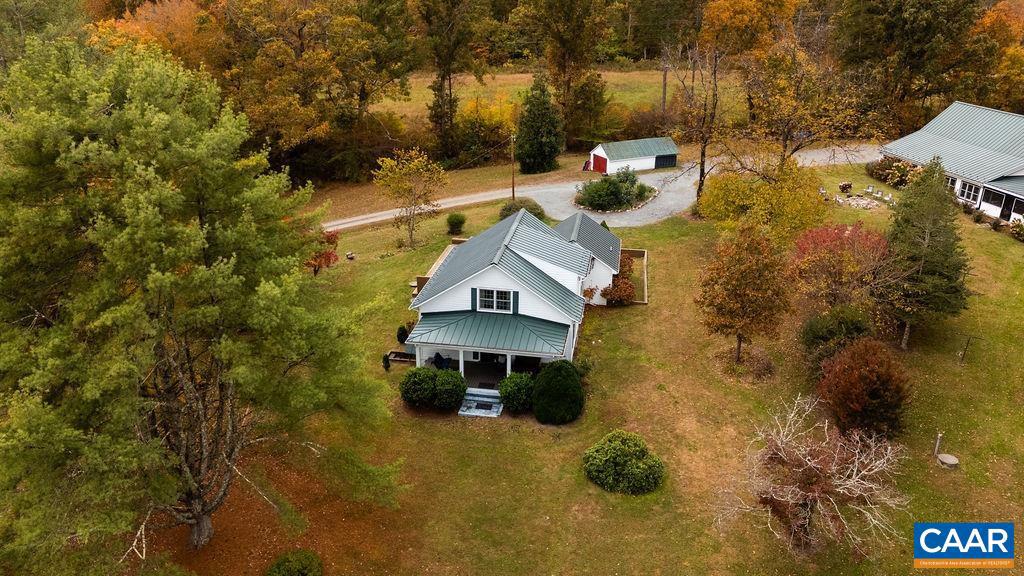 325 Old Roseland Road Roseland, VA 22967 - Photo 3 of 69