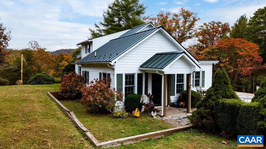 325 Old Roseland Road Roseland, VA 22967 - Photo 5 of 69