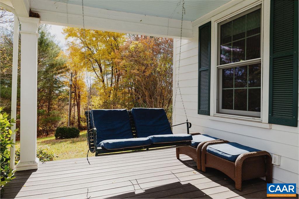 325 Old Roseland Road Roseland, VA 22967 - Photo 8 of 69
