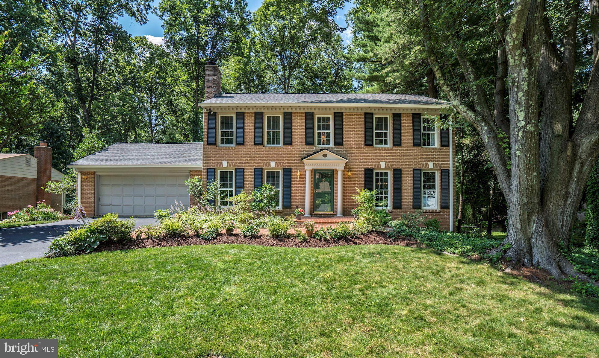 11521 Running Cedar Road Reston, VA 20191 - Photo 1 of 30 Exterior (Front)