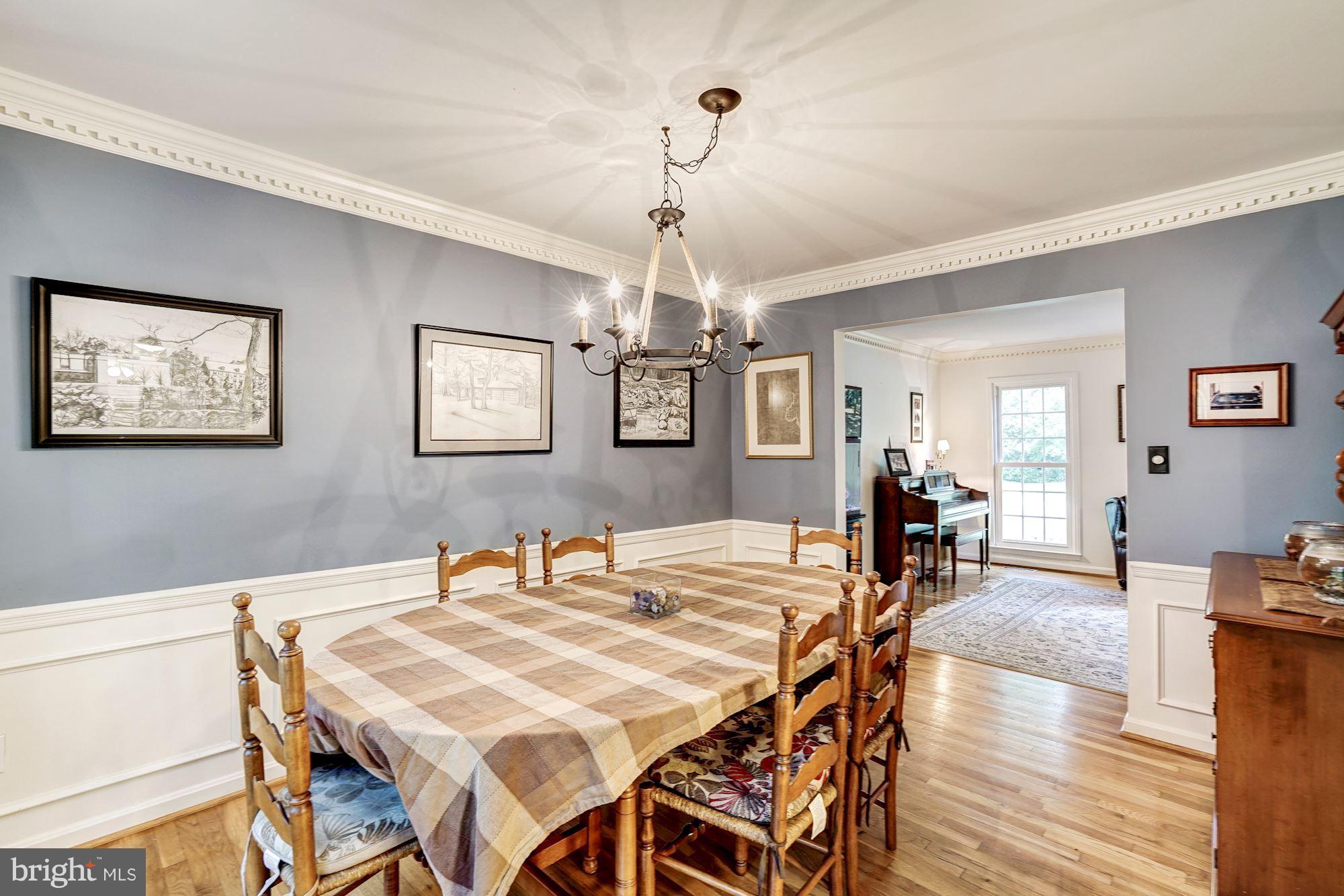 11521 Running Cedar Road Reston, VA 20191 - Photo 9 of 30 Dining Room