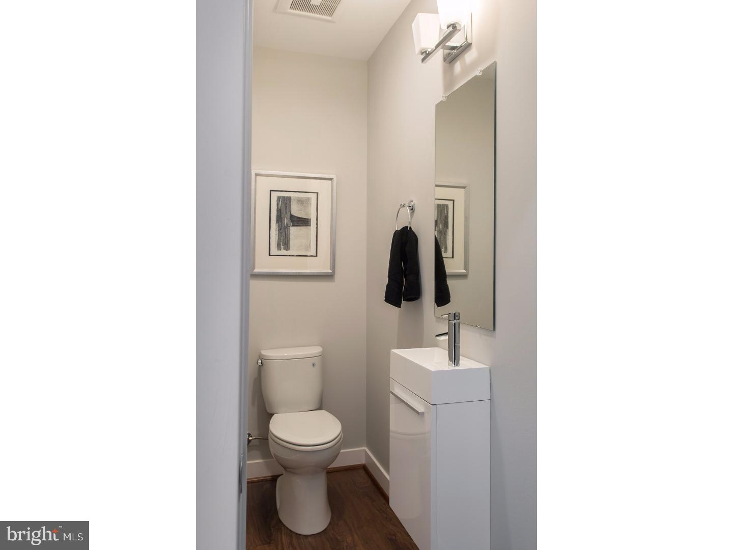 404 Reed Street, Unit 88 Philadelphia, PA 19147 - Photo 8 of 21 Gallery Image 8